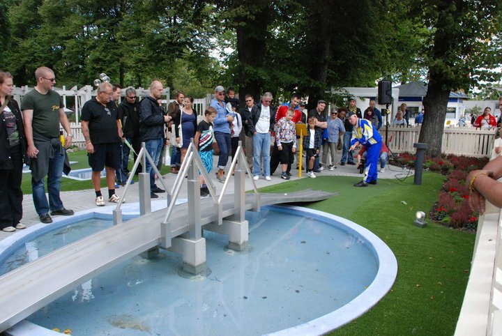 47722_423503884122_608454122_4927509_536877_n 47722_423503884122_608454122_4927509_536877_n